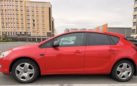 Opel Astra J, 2010 год, 600 000 рублей, 5 фотография