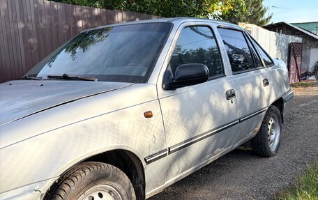 Daewoo Nexia I рестайлинг, 2003 год, 80 000 рублей, 4 фотография