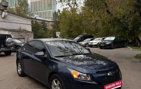 Chevrolet Cruze II, 2012 год, 680 000 рублей, 3 фотография