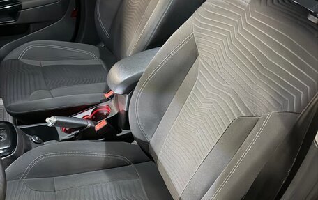 Ford Fiesta, 2015 год, 750 000 рублей, 13 фотография