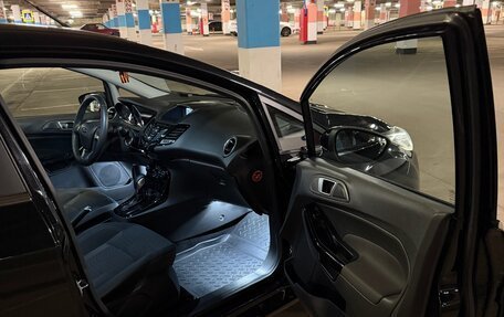 Ford Fiesta, 2015 год, 750 000 рублей, 18 фотография