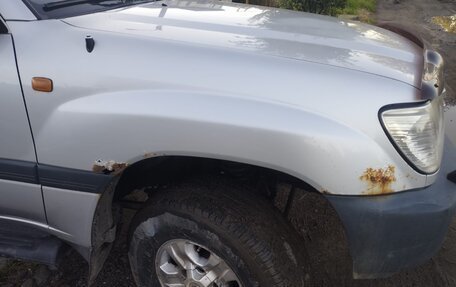 Toyota Land Cruiser 100 рестайлинг 2, 2005 год, 1 500 000 рублей, 7 фотография