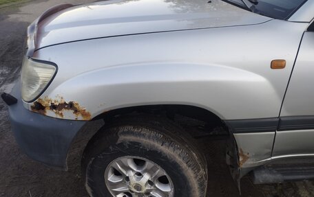 Toyota Land Cruiser 100 рестайлинг 2, 2005 год, 1 500 000 рублей, 8 фотография