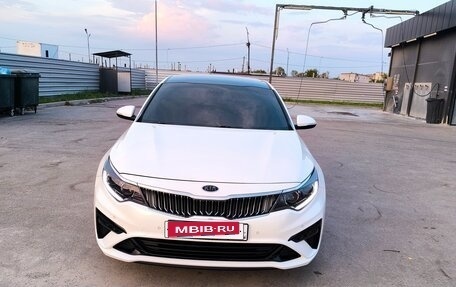 KIA Optima IV, 2019 год, 2 100 000 рублей, 2 фотография