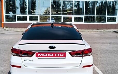 KIA Optima IV, 2019 год, 2 100 000 рублей, 18 фотография