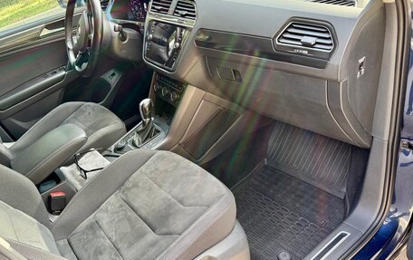 Volkswagen Tiguan II, 2017 год, 2 550 000 рублей, 12 фотография