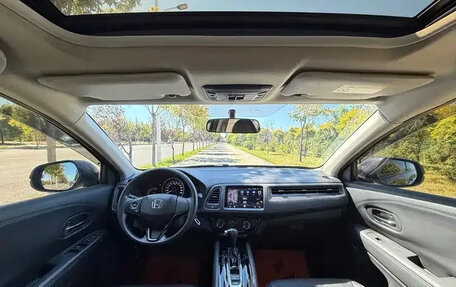 Honda Vezel, 2022 год, 1 224 000 рублей, 14 фотография