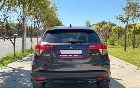 Honda Vezel, 2022 год, 1 224 000 рублей, 33 фотография