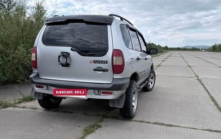 Chevrolet Niva I рестайлинг, 2006 год, 520 000 рублей, 2 фотография
