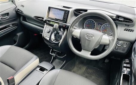Toyota Wish II, 2016 год, 1 420 000 рублей, 11 фотография