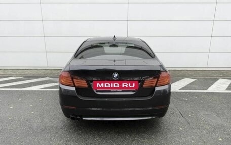 BMW 5 серия, 2012 год, 1 850 000 рублей, 6 фотография