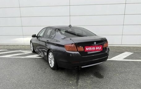 BMW 5 серия, 2012 год, 1 850 000 рублей, 7 фотография
