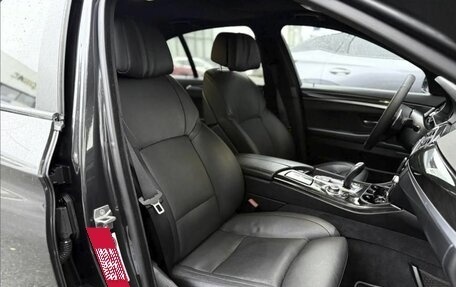 BMW 5 серия, 2012 год, 1 850 000 рублей, 18 фотография