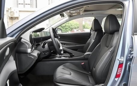 Hyundai Elantra, 2026 год, 2 110 000 рублей, 9 фотография