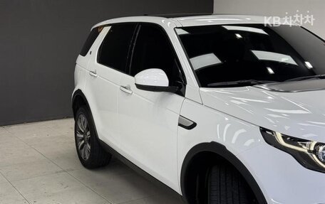 Land Rover Discovery Sport I рестайлинг, 2019 год, 1 870 017 рублей, 3 фотография