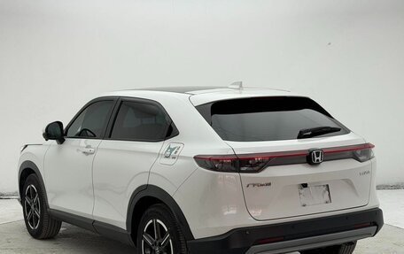 Honda Vezel, 2026 год, 1 980 000 рублей, 4 фотография
