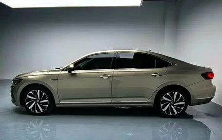 Volkswagen Passat B8 рестайлинг, 2023 год, 2 200 444 рублей, 5 фотография