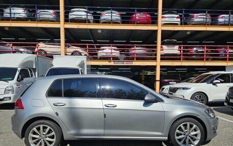 Volkswagen Golf VII, 2014 год, 1 226 069 рублей, 2 фотография