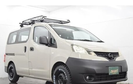 Nissan NV200, 2012 год, 1 100 000 рублей, 1 фотография