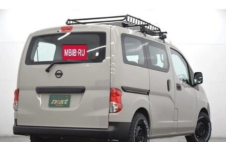 Nissan NV200, 2012 год, 1 100 000 рублей, 2 фотография