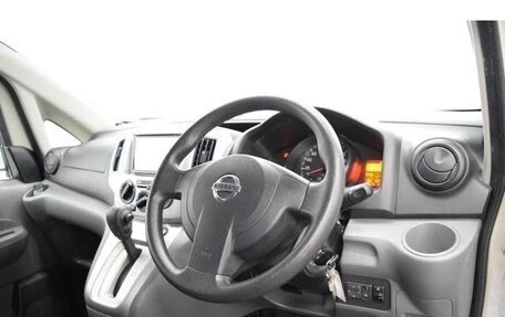 Nissan NV200, 2012 год, 1 100 000 рублей, 17 фотография