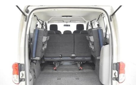 Nissan NV200, 2012 год, 1 100 000 рублей, 16 фотография