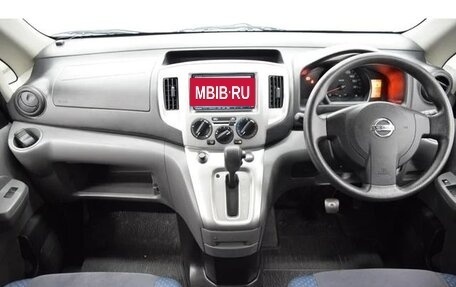 Nissan NV200, 2012 год, 1 100 000 рублей, 18 фотография