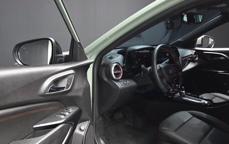 Chevrolet Trax, 2023 год, 1 700 030 рублей, 10 фотография