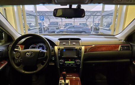 Toyota Camry, 2013 год, 1 650 000 рублей, 8 фотография