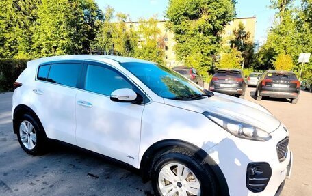 KIA Sportage IV рестайлинг, 2018 год, 2 150 000 рублей, 2 фотография