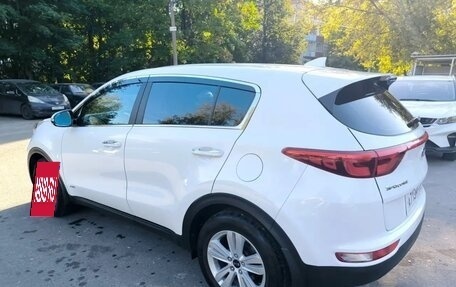 KIA Sportage IV рестайлинг, 2018 год, 2 150 000 рублей, 5 фотография