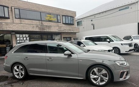 Audi A4, 2022 год, 2 677 700 рублей, 5 фотография