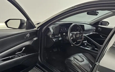 Hyundai Avante, 2025 год, 1 800 000 рублей, 7 фотография