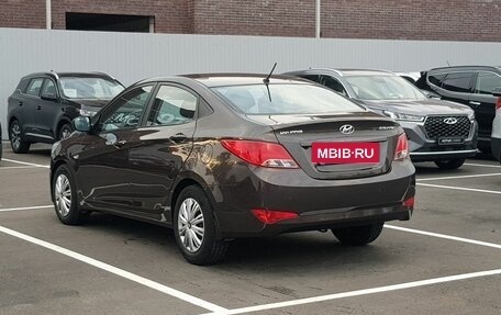 Hyundai Solaris II рестайлинг, 2015 год, 1 099 000 рублей, 4 фотография