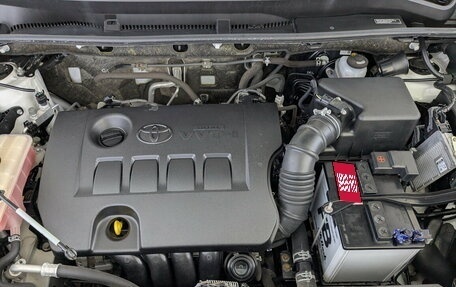 Toyota RAV4, 2018 год, 2 350 000 рублей, 12 фотография