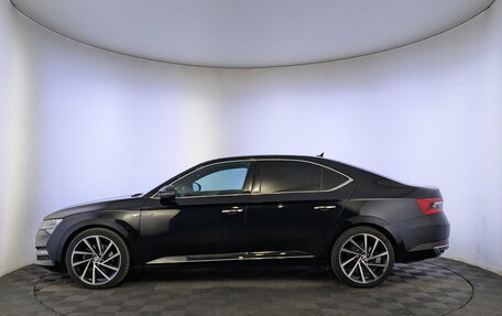 Skoda Superb III рестайлинг, 2024 год, 3 420 000 рублей, 8 фотография