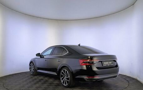 Skoda Superb III рестайлинг, 2024 год, 3 420 000 рублей, 7 фотография