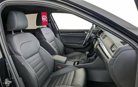 Skoda Superb III рестайлинг, 2024 год, 3 420 000 рублей, 25 фотография