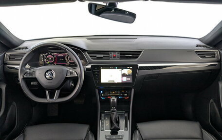 Skoda Superb III рестайлинг, 2024 год, 3 420 000 рублей, 28 фотография