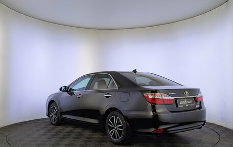 Toyota Camry, 2017 год, 2 125 000 рублей, 7 фотография