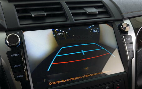 Toyota Camry, 2017 год, 2 125 000 рублей, 15 фотография