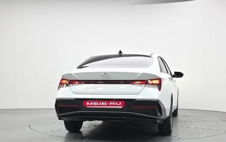 Hyundai Avante, 2025 год, 1 900 000 рублей, 8 фотография