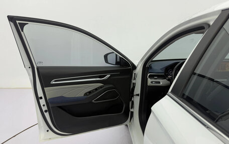 Geely Emgrand, 2022 год, 1 125 000 рублей, 10 фотография