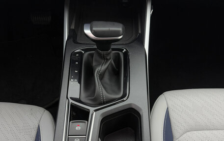 Geely Emgrand, 2022 год, 1 125 000 рублей, 18 фотография