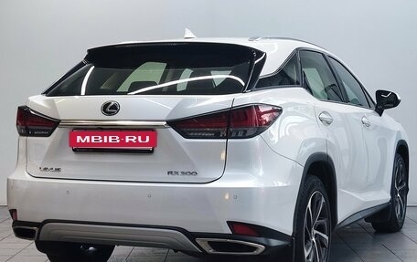 Lexus RX IV рестайлинг, 2022 год, 5 600 000 рублей, 5 фотография