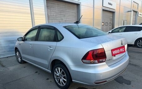 Volkswagen Polo VI (EU Market), 2018 год, 1 299 000 рублей, 2 фотография