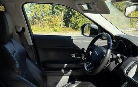 Land Rover Range Rover Evoque I, 2017 год, 2 500 000 рублей, 6 фотография