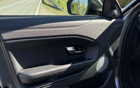 Land Rover Range Rover Evoque I, 2017 год, 2 500 000 рублей, 19 фотография