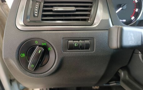 Skoda Rapid I, 2015 год, 950 000 рублей, 19 фотография