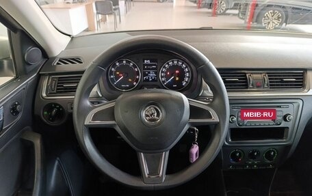 Skoda Rapid I, 2015 год, 950 000 рублей, 21 фотография